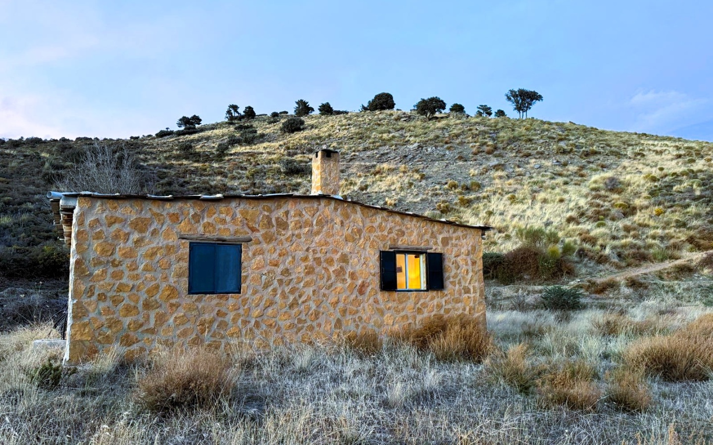 Lanjaron. Stone faced two bedroom mountain retreat high in the mountain